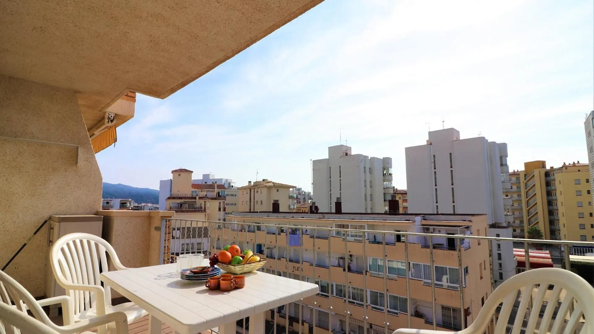 Apartment With View Rosas Spanien